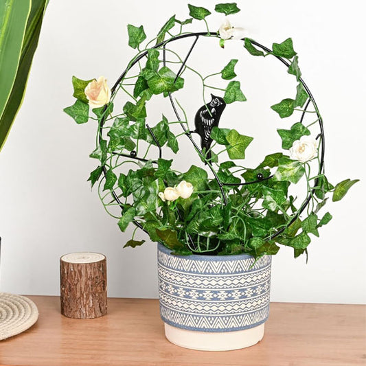 tuteur pour plante grimpante rond avec ornement oiseau